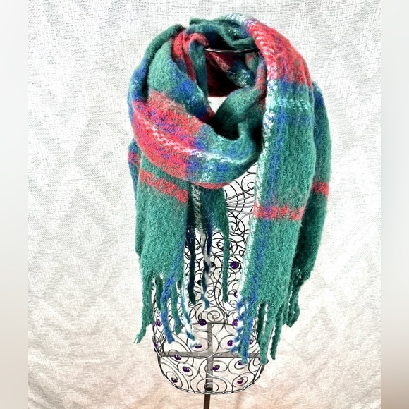 Lucky brand green plaid blanket scarf - Picture 3 of 6